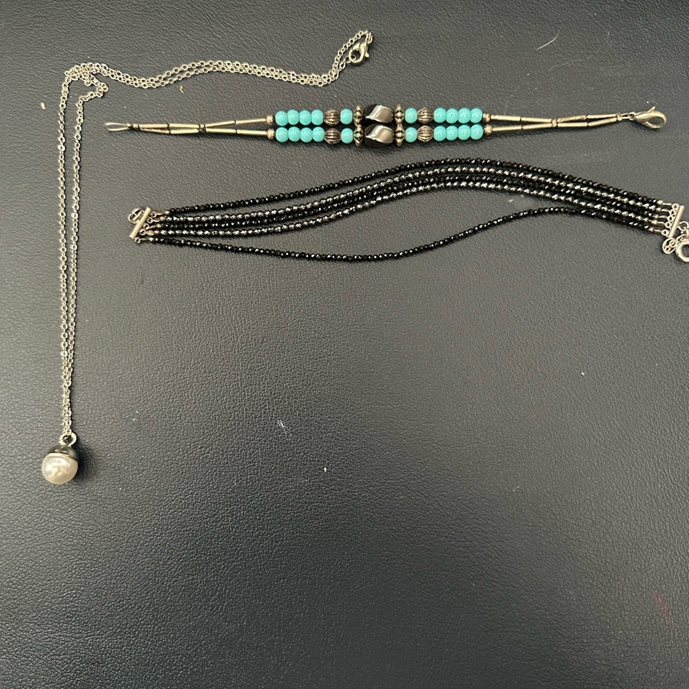 Elegant Turquoise and Black Beaded Jewelry Set